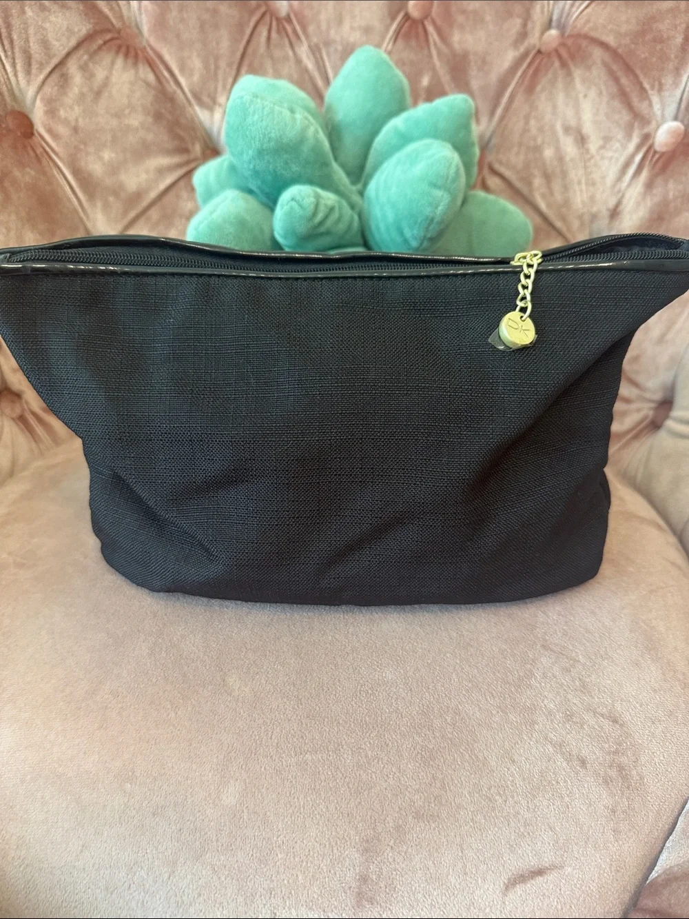 NWOT Donna Karan Black Zip Pouch - Cosmetics Bag